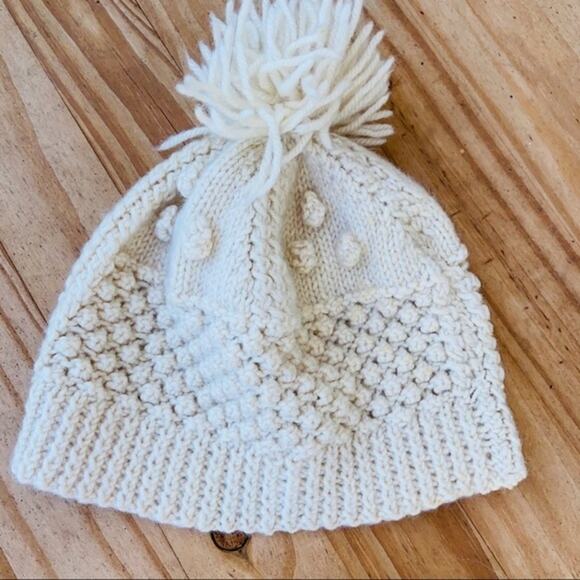 Vintage Knitted Wool Beanie with Poof Ball Bone White - Picture 2 of 4